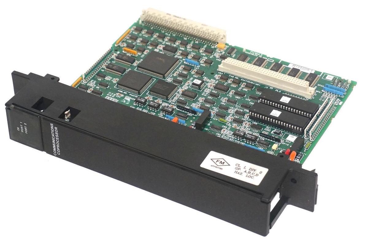 Used GE FANUC IC697CMM711Q COMMUNICATIONS PROCESSOR IC697CMM711