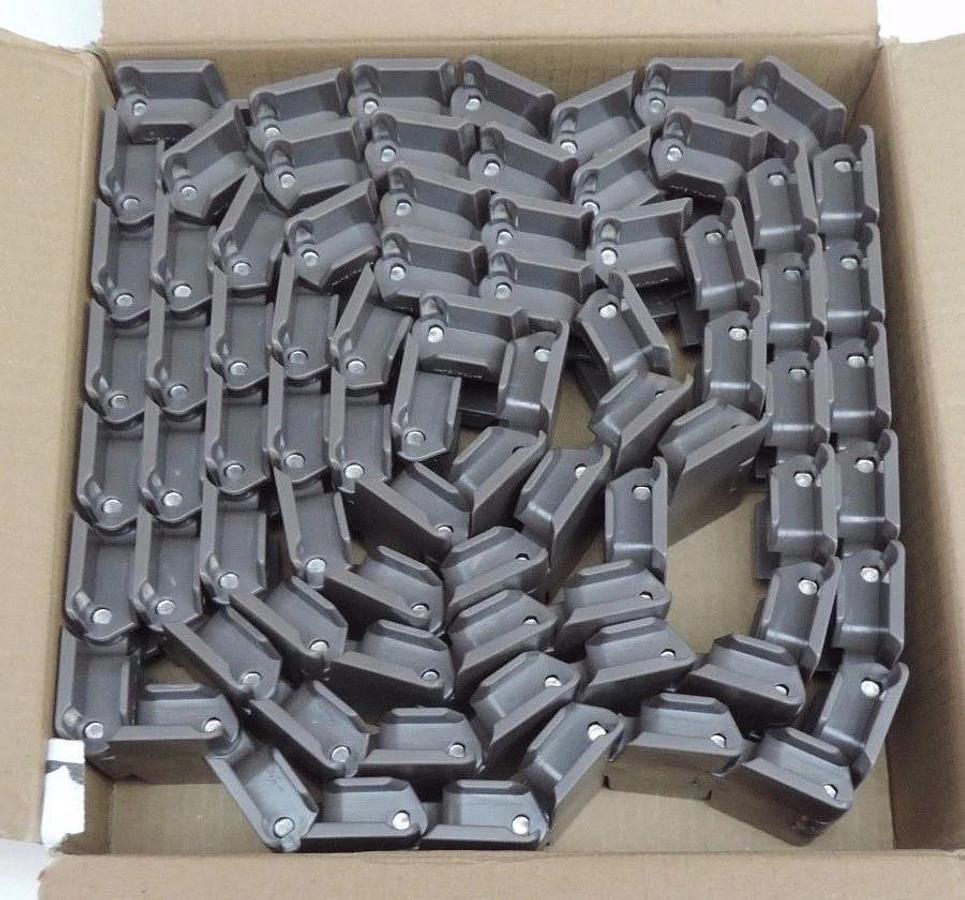 NIB REGINA UP879TK3.1/4 TABBED FLAT CHAIN 10FT LENGTH 3-1/2" WIDTH 1-1/4" PITCH
