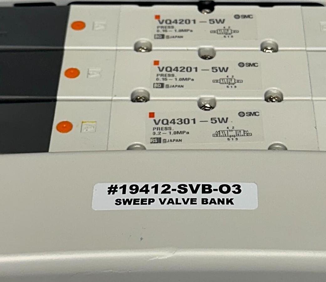 Used SMC 19412-SVB-03 / 19412SVB03 PNEUMATIC SWEEP VALVE BANK 3-PORT VQ4201-5W NSNP