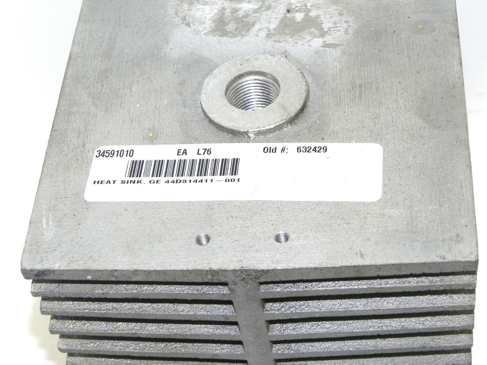 Used GENERAL ELECTRIC GE 44D314411-001 HEAT SINK 44D314411001
