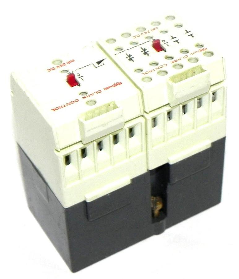 Used AO SMITH CLARK 2K220-024 TYPE SM RELAY, COIL 24V DC, 250 VOLTS DC MAX, 0.35A