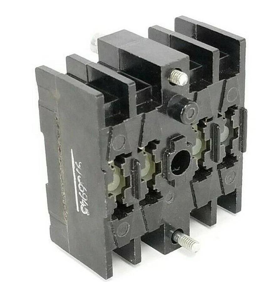 Used CUTLER-HAMMER D23MD SERIES A2 FRONT DECK ATTACHMENT D26MPF, FOR TYPE M RELAY