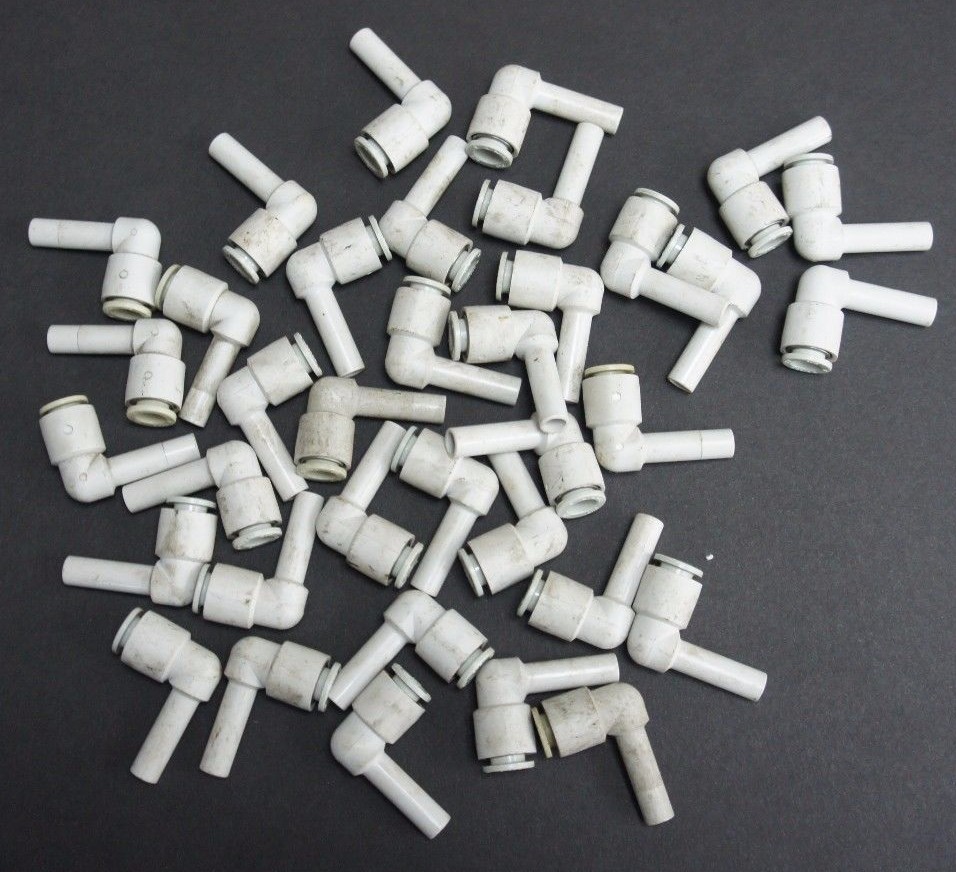 Used LOT OF 36 NEW SMC KQ2L07-09A REDUCING ELBOWS 5/16" X 1/4" KQ2L0709A
