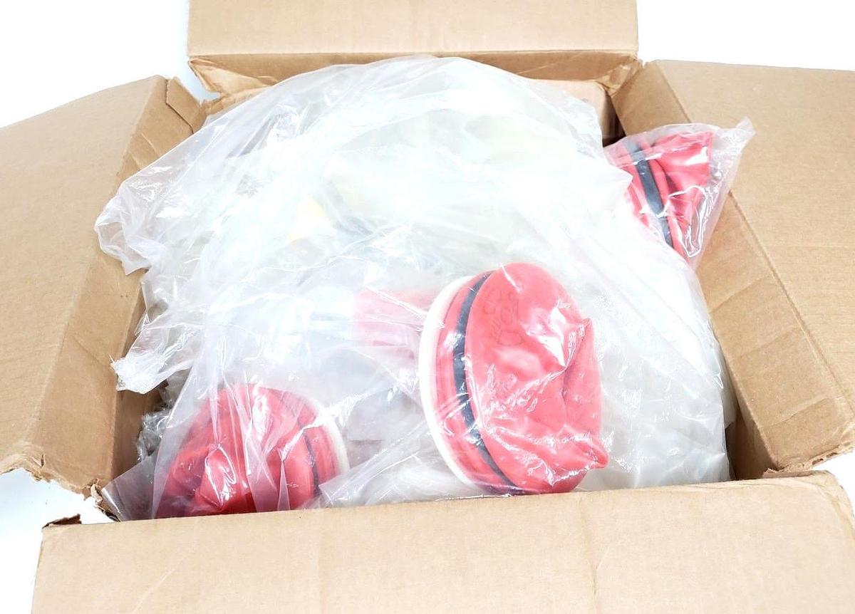 Used NEW CTL CORP RTP 005 8-PERSON GLOVEBAG SYSTEM 40671 PG52729 15-AVG-06 16-HAND