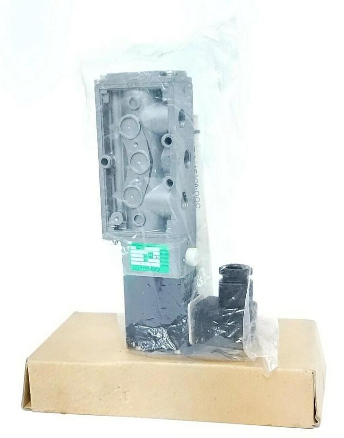 Used NIB CKD 4F310-08 SOLENOID VALVE 4F31008 AC200 PIPE: PS 1/4