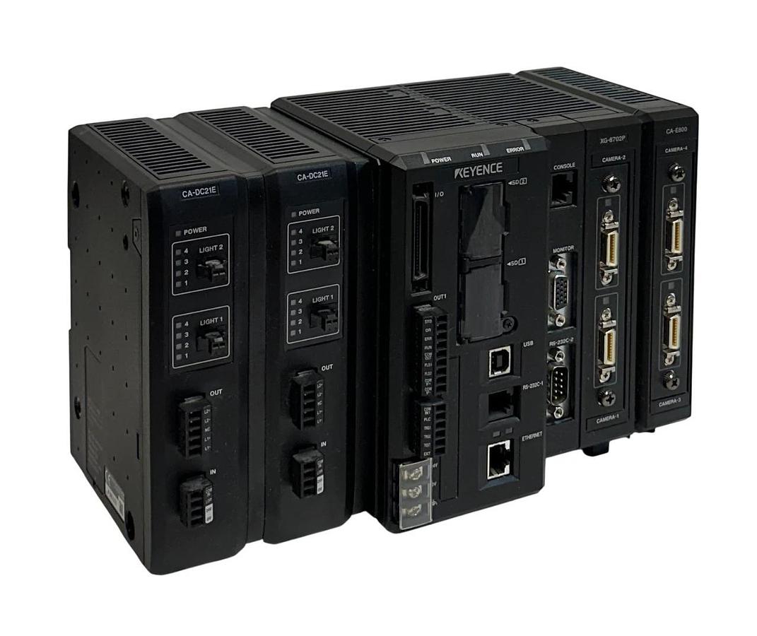 Used KEYENCE XG-8702L / CA-DC21E MULTI-CAMERA IMAGING SYSTEM CA-E800 EtherNet USNP