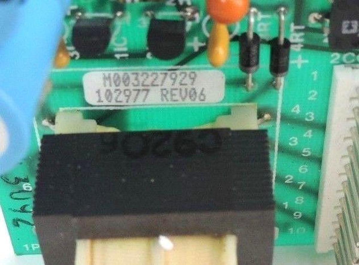 Used ALLEN BRADLEY 102977 REV. 06 PC BOARD 102557 REV. 01