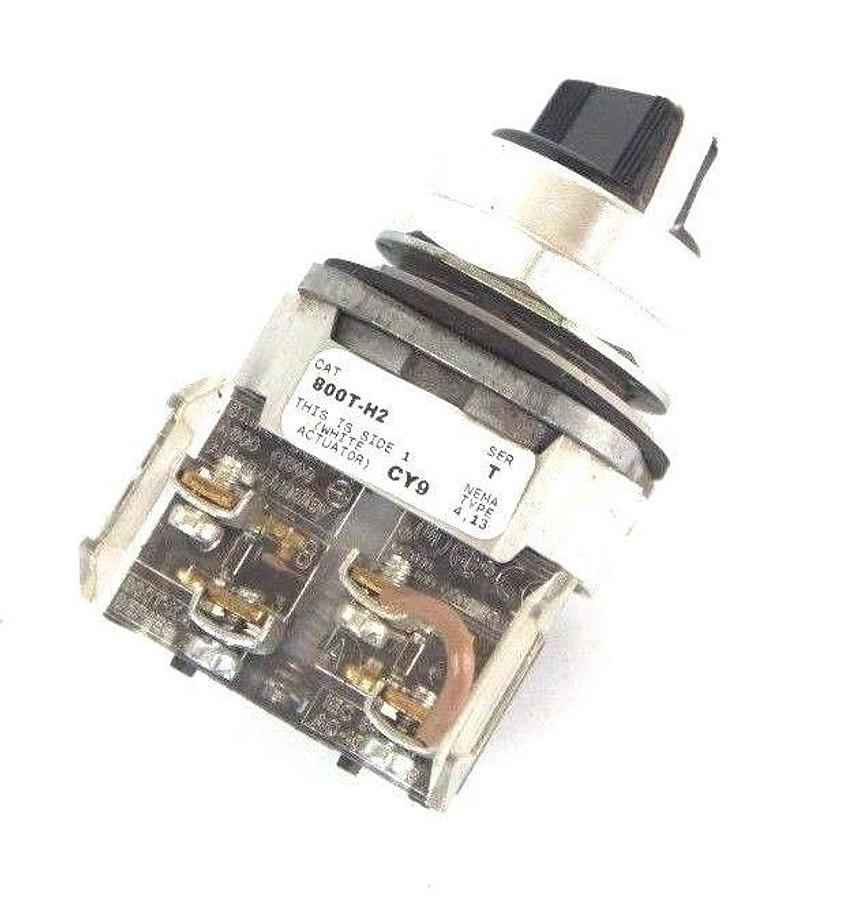 Used LOT OF 3 ALLEN BRADLEY 800T-H2 SELECTOR SWITCH SER. T W/ 800T-XA SER. D