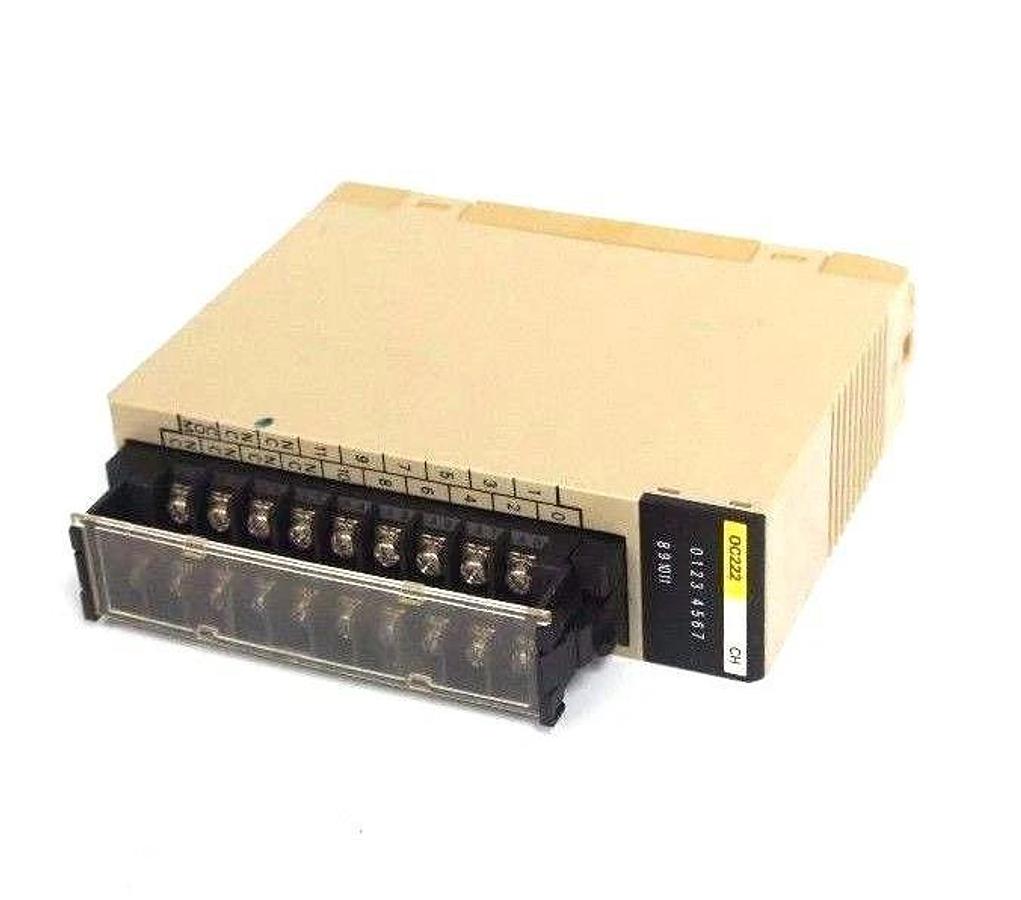 Used OMRON C200H-OC222 OUTPUT MODULE UNIT 250VAC/24VDC, 2A/POINT, 8A/UNIT, C200HOC222
