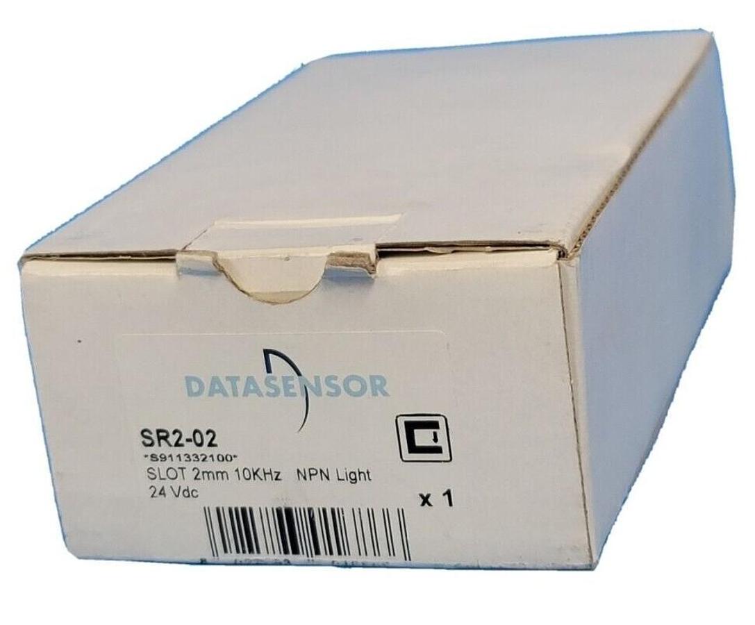 Used NIB DATALOGIC SR2-02 DATASENSOR PHOTOELECTRIC SENSOR 24 VDC 10 KHZ SLOT 2mm