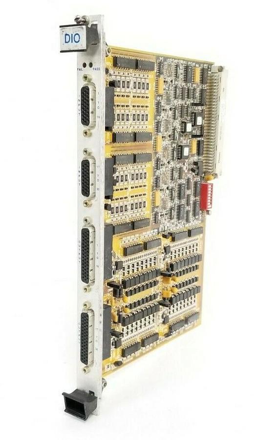 Used XYCOM 10332-00800 DIGITAL I/O BOARD 110551 70244-703 1033200800 70244703