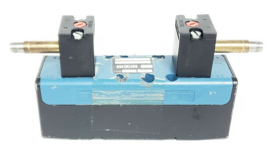 Used REXROTH GT10042-2626 DOUBLE SOLENOID VALVE GT100422626, PSI MAX. 150