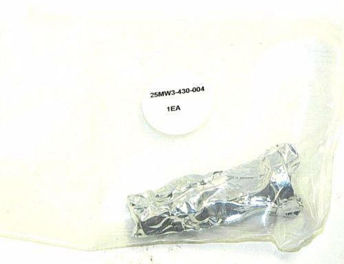 Used NEW 25MW3-430-004 CERAMIC INSULATOR 25MW3430004