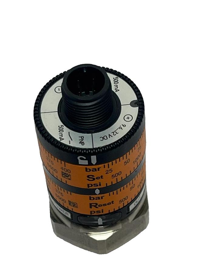 ifm PK6220 Pressure Sensor Switch PK-400-SFN14-HCPKG/US/W NEW SURPLUS