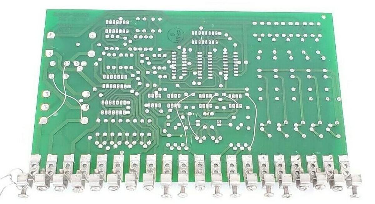Used BOMAC ELECTRO FLYTE 12M03-106 CONTROL BOARD 8100-0552 REV. C (NO TOP BOARD)