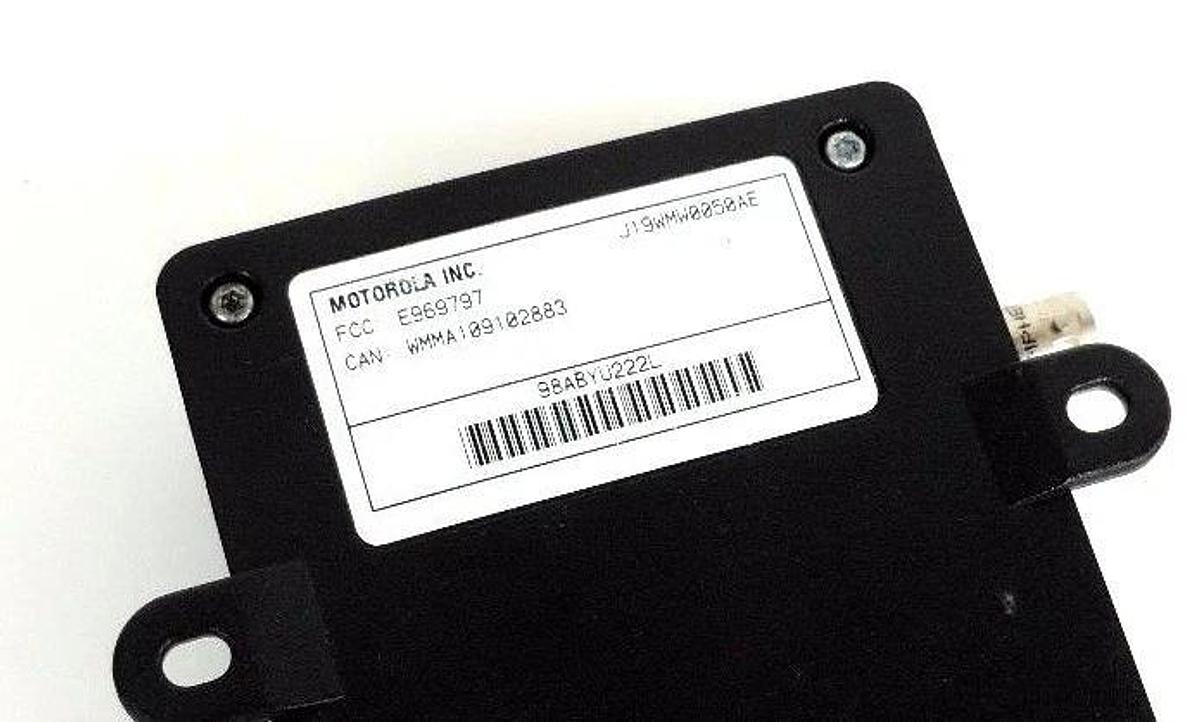 Used MOTOROLA INC. FCC: E969797, J19WMW0050AE, CAN: WMMA109102883, 98ABYU222