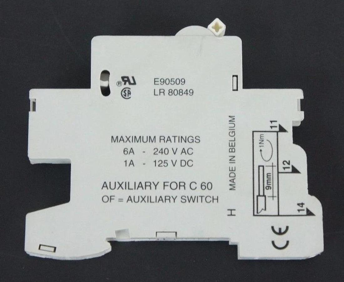 NEW EATON KLOCKNER MOELLER E90509 AUXILIARY CONTACT 6AMP 240VAC 1AMP 125VDC