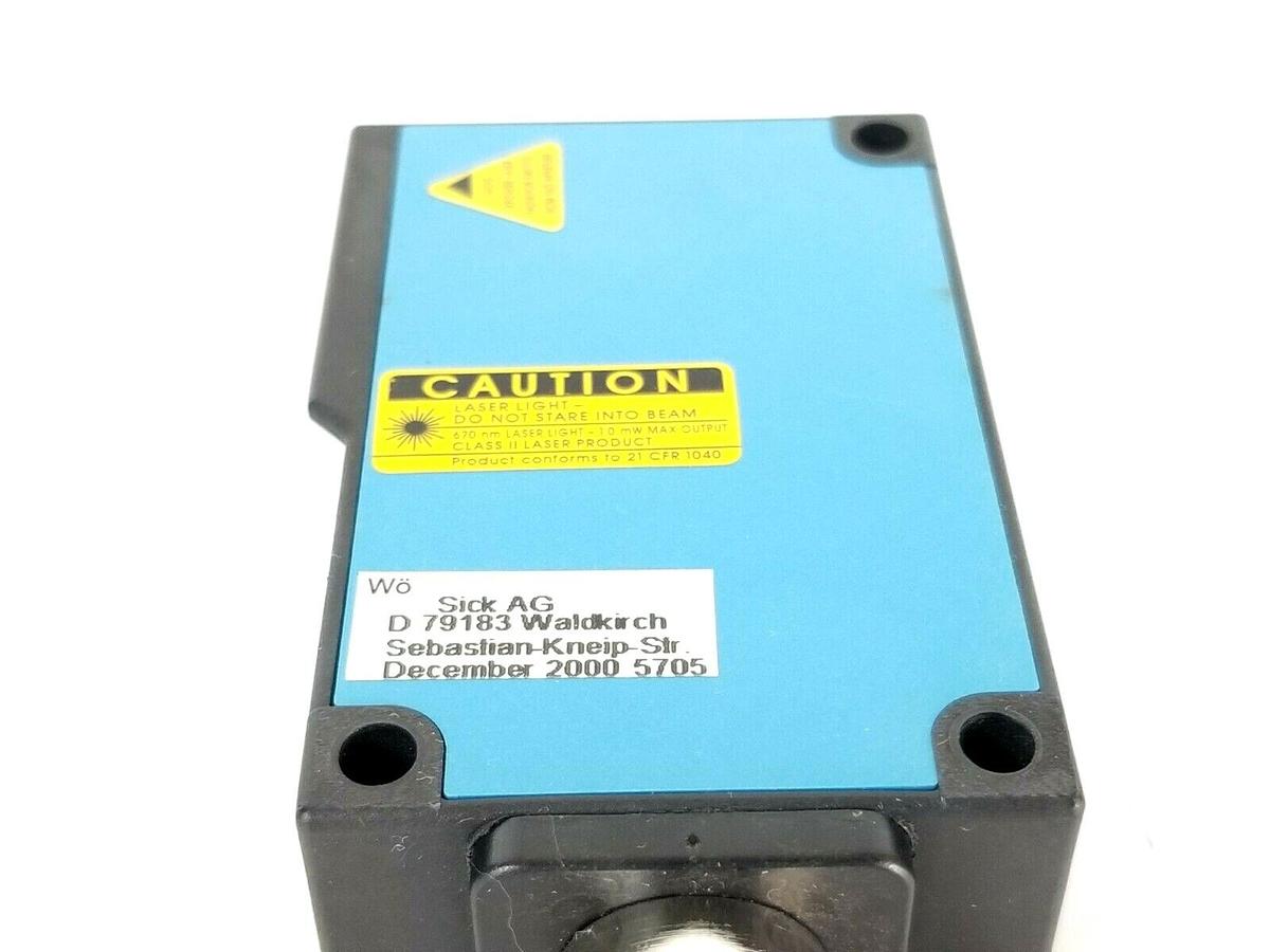 Used SICK WT27L-2S830A PHOTOELECTRIC PROXIMITY SENSOR WT 27 L-2 1016359 WT27L2S830A