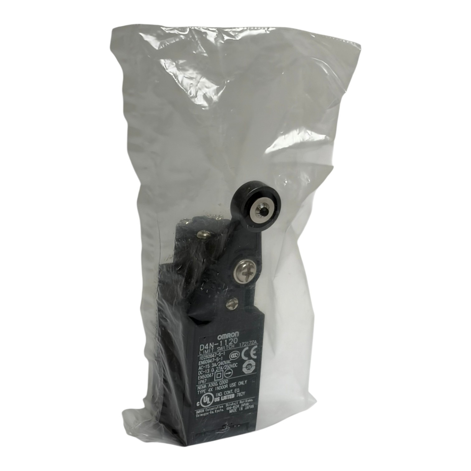 Used Omron D4N-1120 Safety Limit Switch Roller Lever 17217ZA - New Surplus