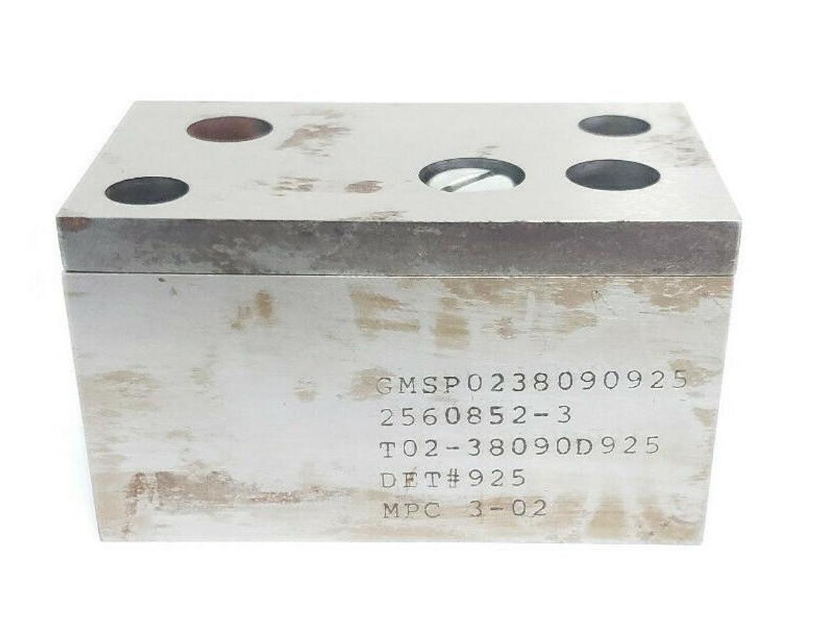 Used METRIC PUNCH GMSP0238090925 BLOCK 2560852-3 T02-38090 DET#925 T02-38090D925