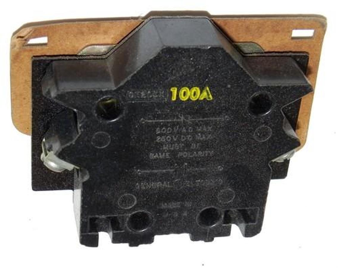 NIB GENERAL ELECTRIC CR205X100A AUXILIARY CONTACT KIT CR205X