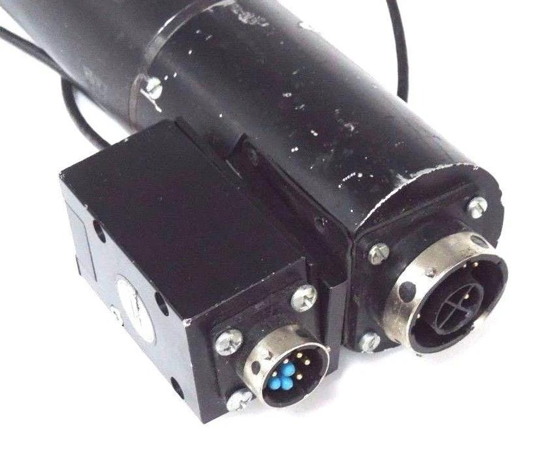 Used ATLAS COPCO QRT-50-100 NUT RUNNER W/ QMR-55-15-RT AND 42330-1705-80 SERVO MOTOR