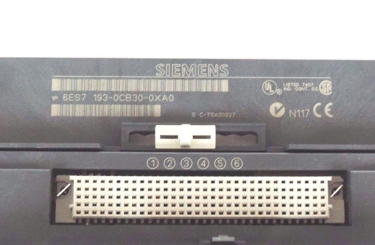 Used NEW SIEMENS 6ES7-193-0CB30-0XA0 BLOCK TERMINAL ET200B TB4/3 3W SPRING 32CH