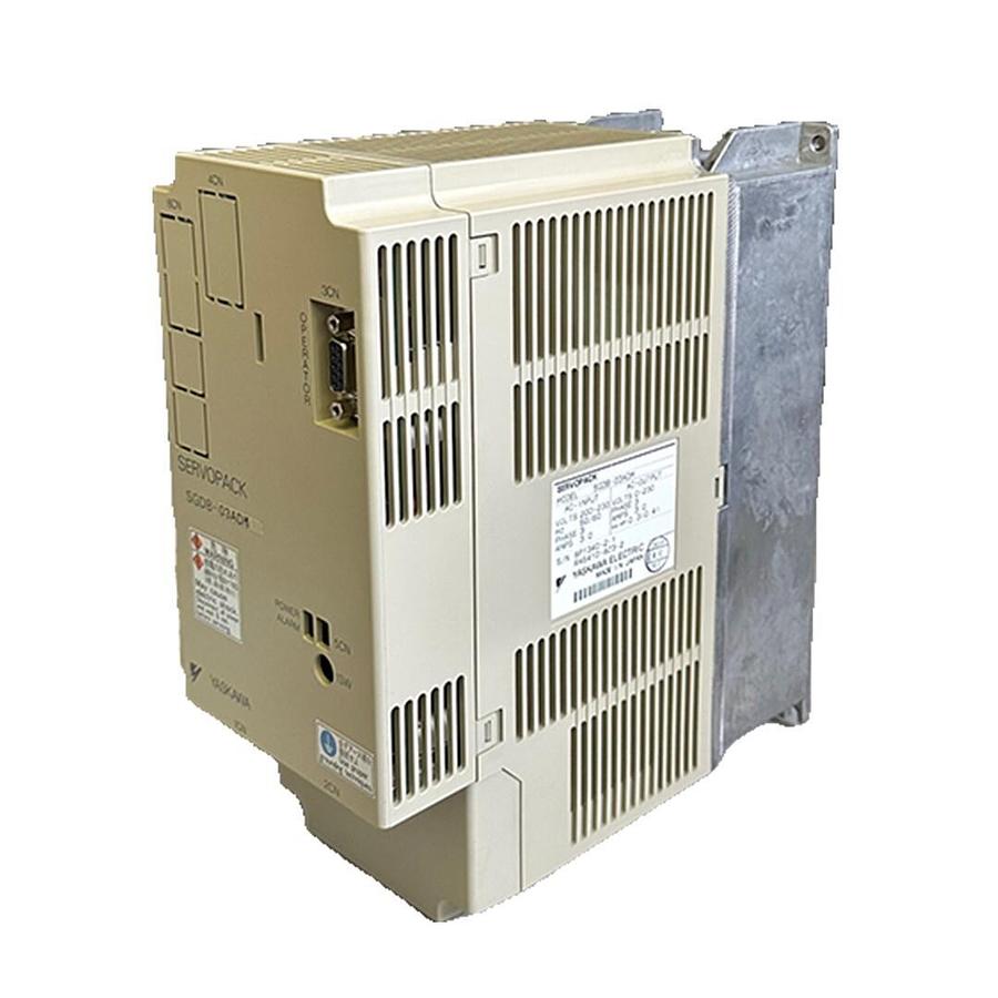 Used NEW YASKAWA SGDB-03ADM / SGDB03ADM SERVOPACK DRIVE 200-230VAC 3A 50/60Hz 3-PH