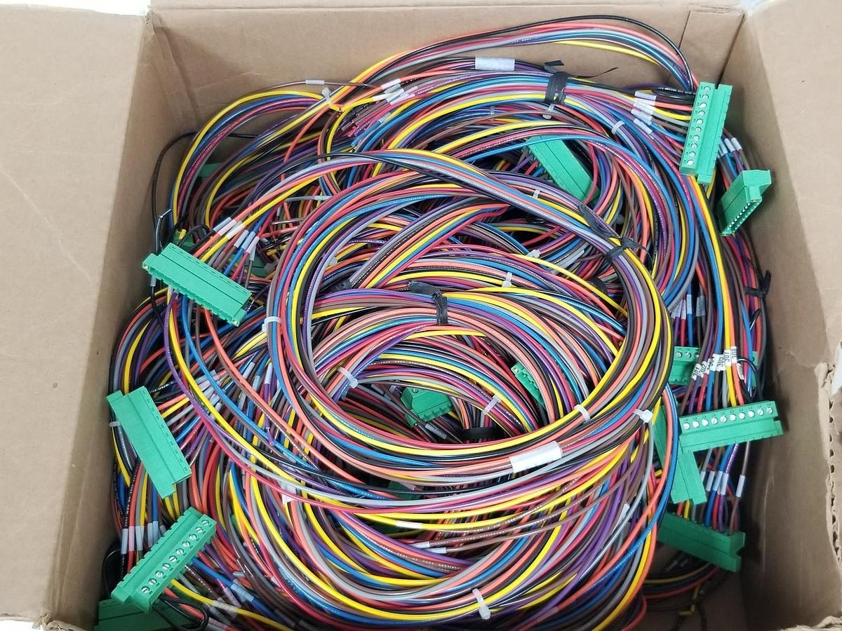 Used LOT OF 11 NEW WEATHERFORD 2062195 VSD-DI TO INTERFACE CABLE ASSEMBLIES 113856