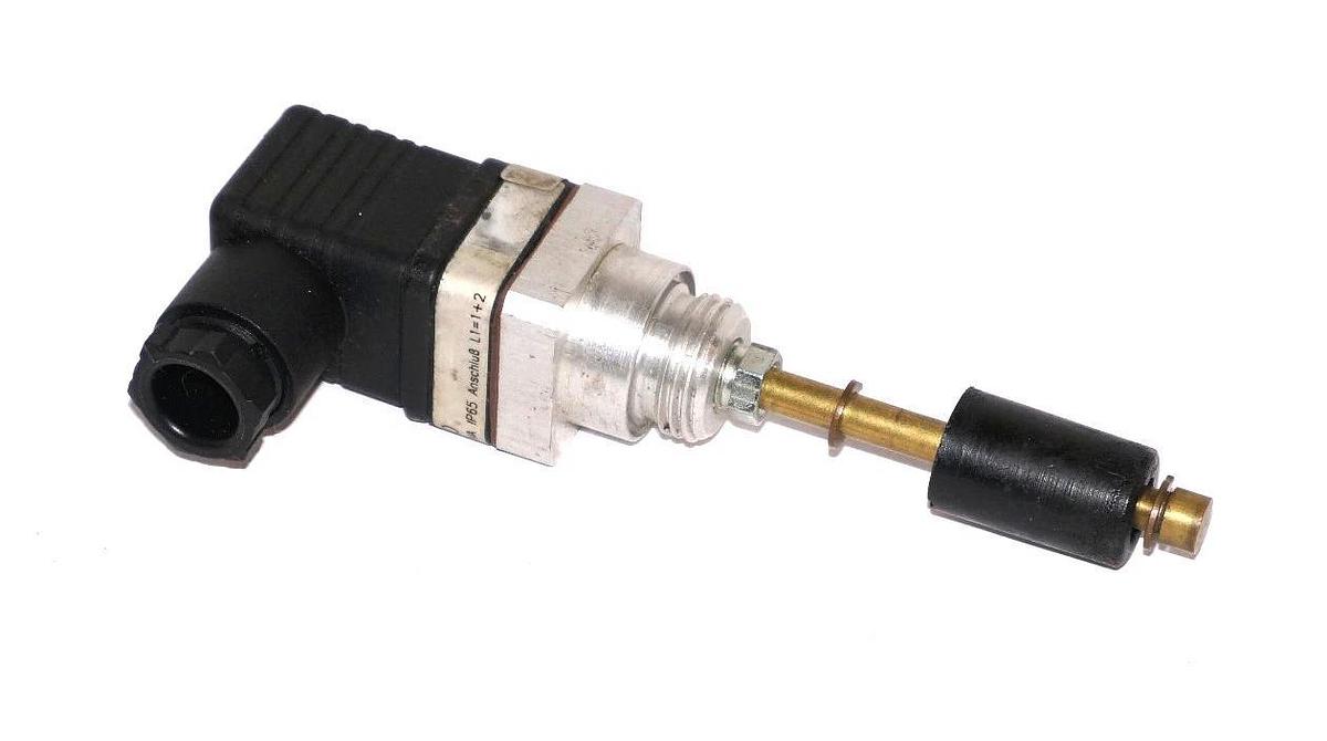 Used WOERNER KFH-R LEVEL AND TEMPERATURE SWITCH KFH-R/A/S/X/50