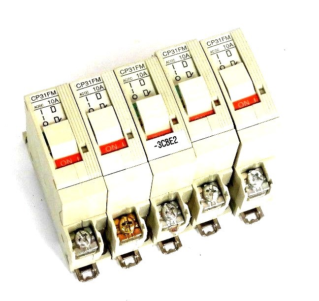 Used LOT OF 5 FUJI ELECTRIC CP31FM/10 CIRCUIT PROTECTORS
