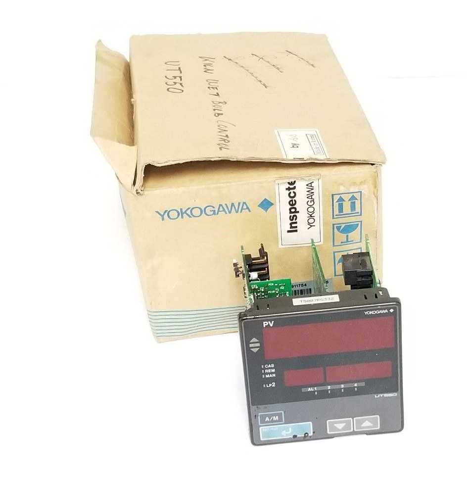 Used YOKOGAWA UT550 TEMPERATURE CONTROLLER UT550-24 T1D911754 438