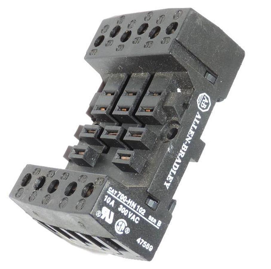 Used ALLEN BRADLEY 700-HN 102 SER. B RELAY BASE SOCKET