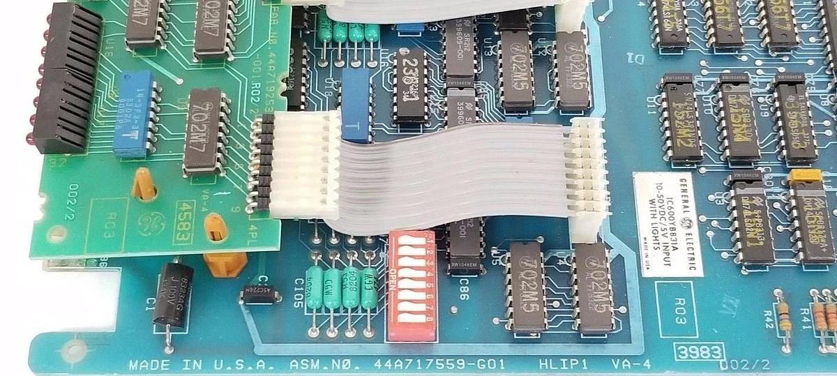 Used GE FANUC IC600YB831A INPUT MODULE 10-50VDC SERIES SIX 44A717558-G01
