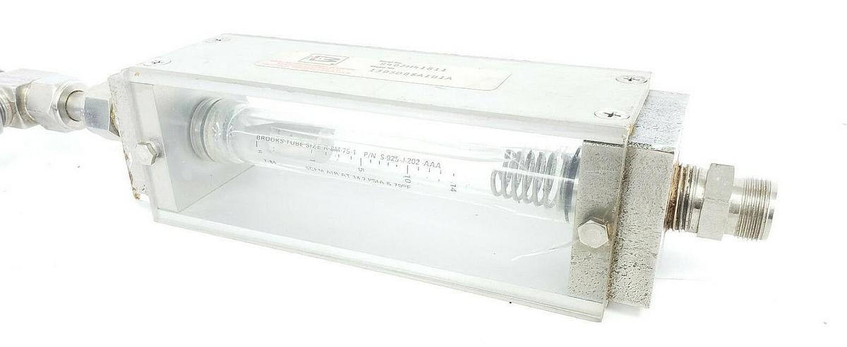 Used BROOKS 1305D08A1B1A FLOW METER 1-14 SCFM AIR R-8M-75-1 S-925-J-202-AAA