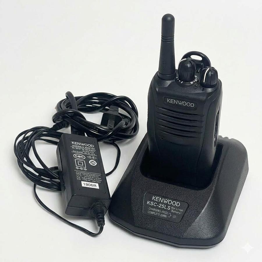 Used Kenwood TK-3360 UHF Radio KSC-25LS Charger Base W0H-0010 Adapter Bundle