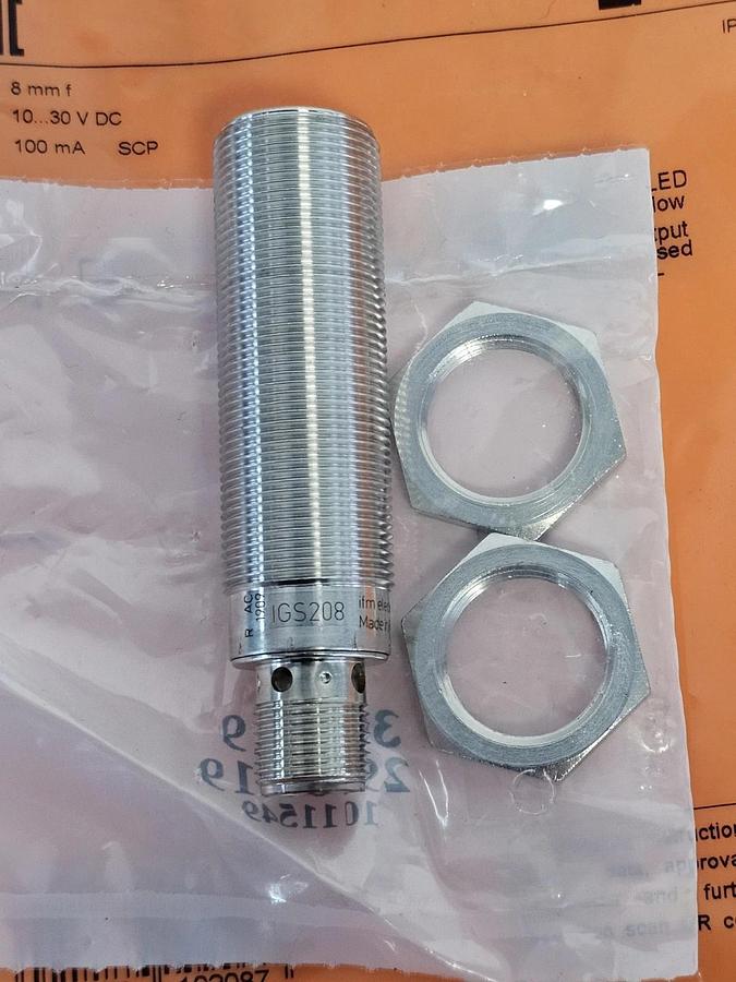 NEW IFM EFECTOR IFB3007-BPKG/US-104 PROXIMITY SENSOR IFS205, 10...30VDC