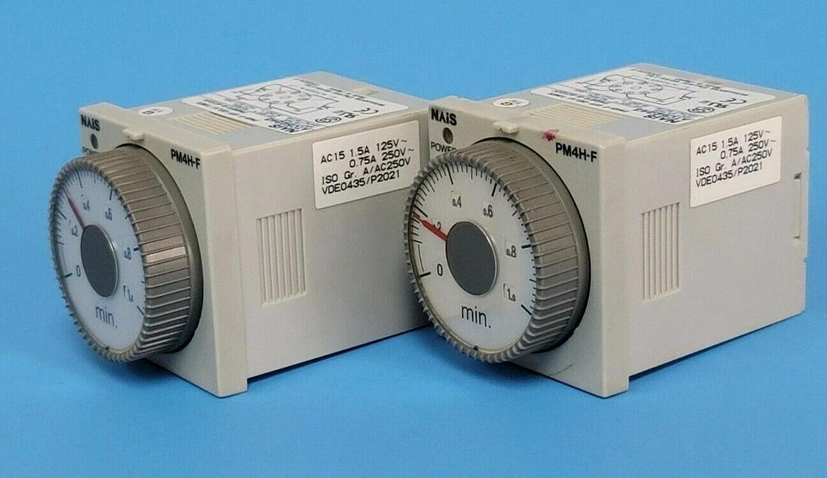 Used LOT OF 2 NAIS PM4H-F OFF-DELAY TIMERS ATC52343 PM4HF8-M-AC120V