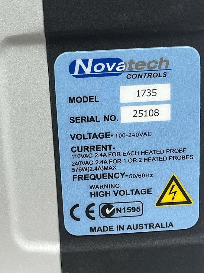 Novatech Controls 1735 Water Vapour Transmitter 1730 Ser. 100-240VAC w/ Manuals