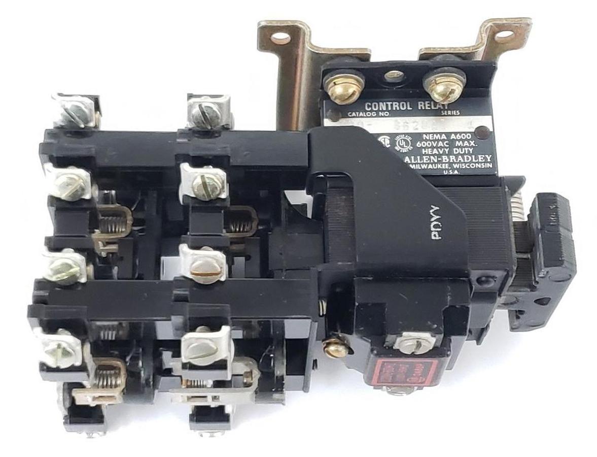 NIB ALLEN BRADLEY 700-B620A1 TYPE B AC RELAY SERIES A , 8 POLES 6NO-2NC OPEN