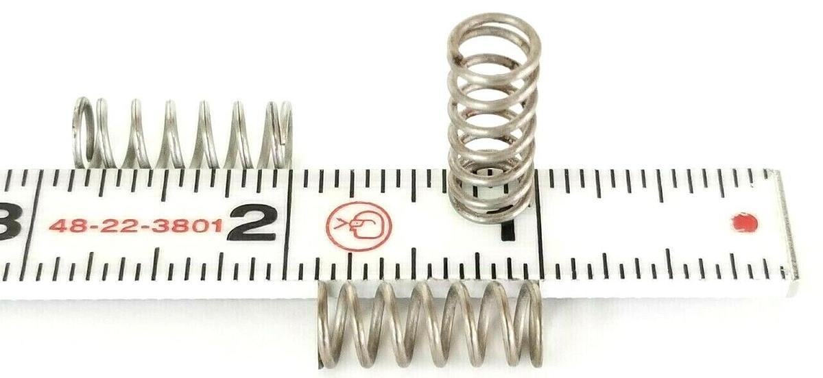 Used LOT OF 23 NEW 1-099-04-058-0 PRESSURE SPRINGS 1099040580