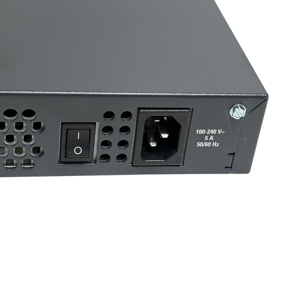 Used Cisco 2801 Integrated Services Router ISR 2800 Series V06 - New Surplus