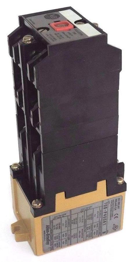 Used ALLEN BRADLEY 700-P400A1 AC RELAY SER. B 700P400A1, 115-120V COIL