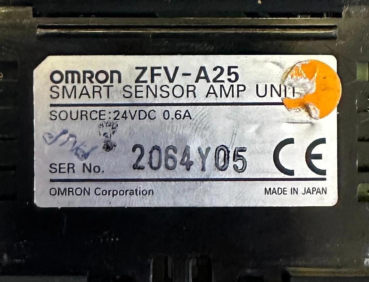 Used OMRON ZFV-A25 / ZFVA25 SMART SENSOR AMP UNIT 24Vdc 0.6A PNP