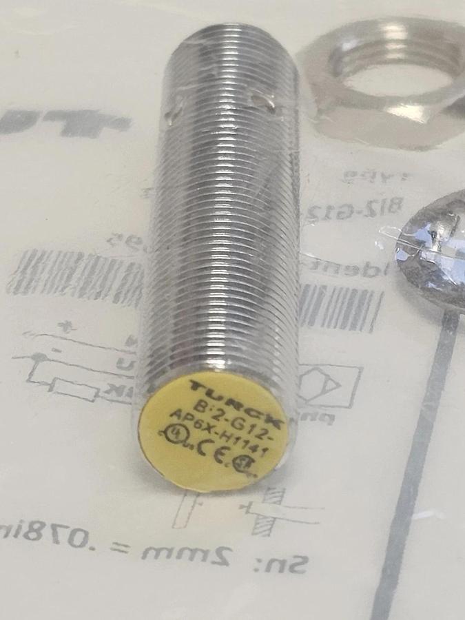 Used NEW TURCK BI2-G12-AP6X-H1141 PROXIMITY SENSOR 10-30VDC IDENT-NO. 4606595