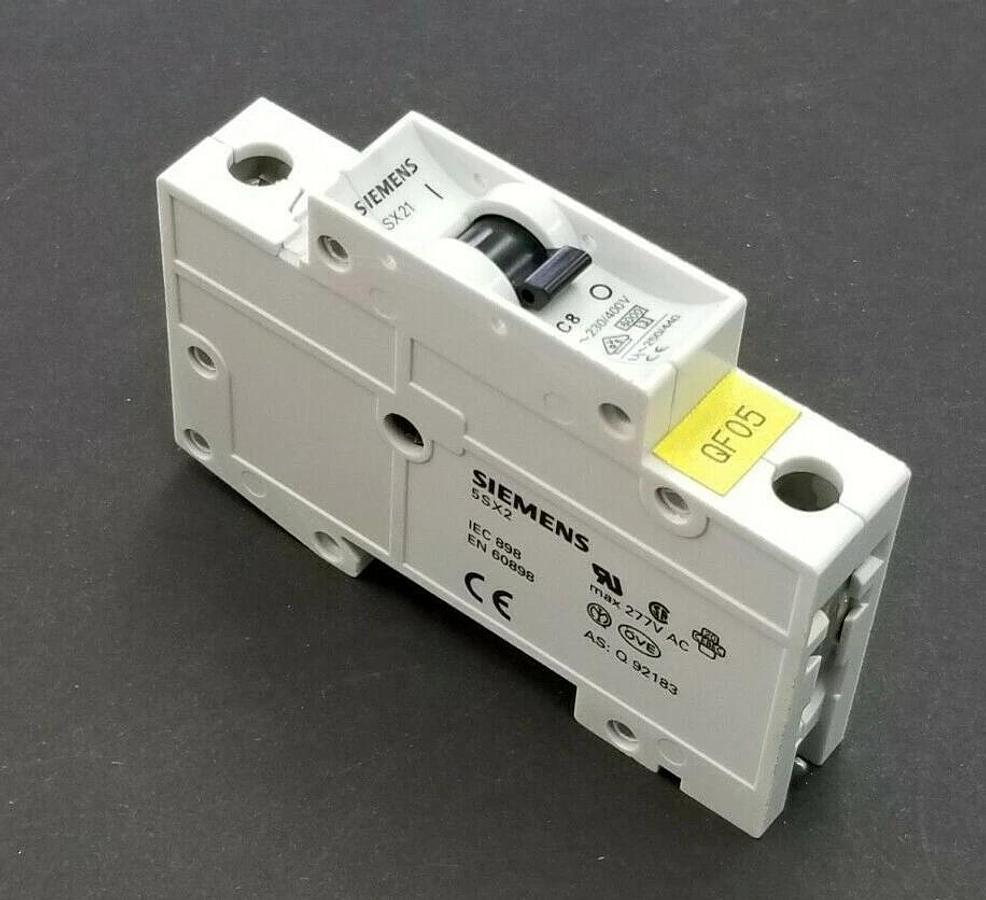 Used SIEMENS 5SX21-C8 CIRCUIT BREAKER 230/400V IEC 898 EN 60898 Q-92183 5SX21C8