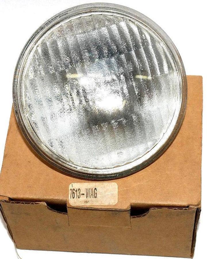 NIB WAGNER 7613-WAG 6V 8W HEADLAMP 4" 7613-1