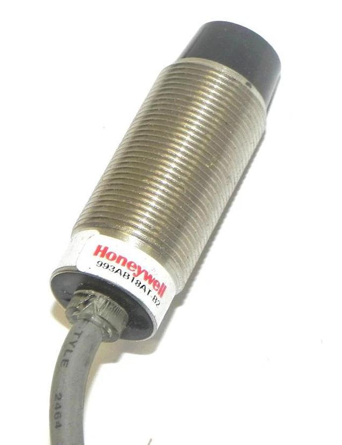 Used HONEYWELL 993AB18AT-B2 MICROSWITCH 993AB18ATB2, 20-250VAC