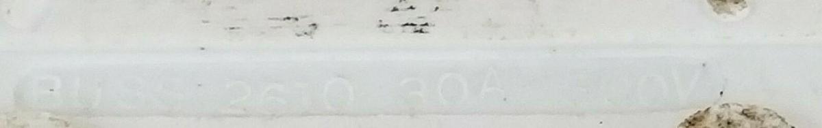 Used COOPER BUSSMANN 2610 FUSE BLOCK CERAMIC 30 AMP 1 POLE 600V