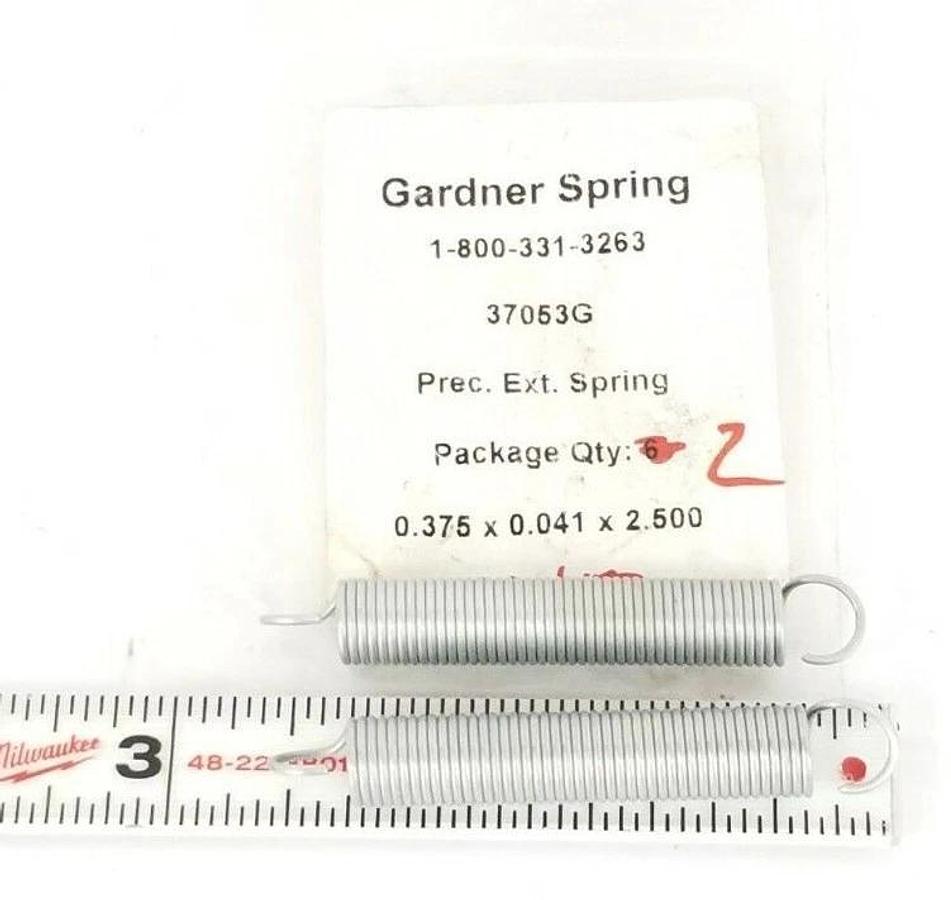 Used LOT OF 2 NEW GARDNER DENVER 37053G PREC. EXT. SPRING 0.375X0.041X2.500